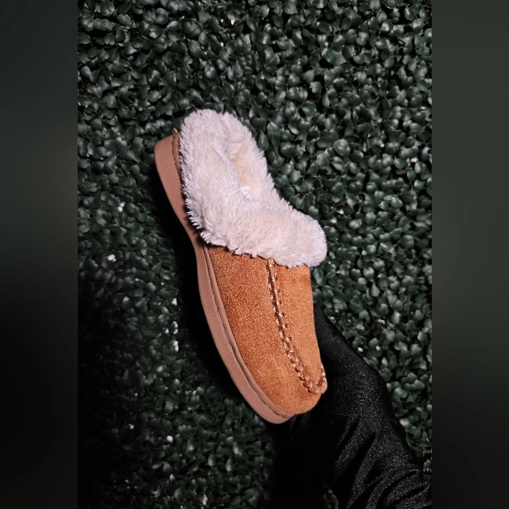 Cozy Brown Slippers with Cream Lining